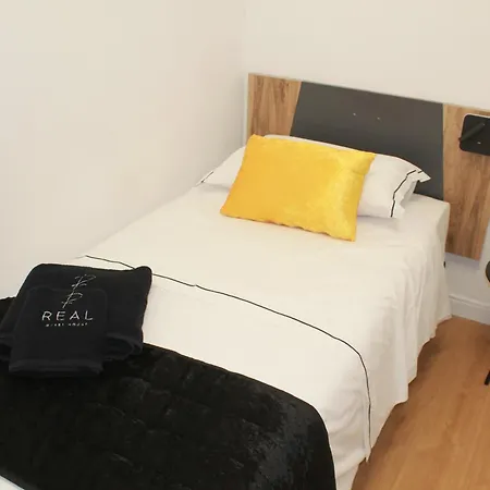 Real Πανσιόν 4*