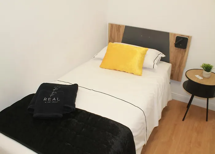 Real Πανσιόν 4*